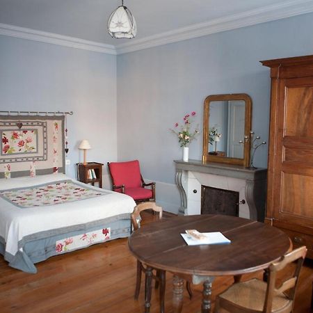 Le Relais Du Passe-Heures Cenans Kültér fotó